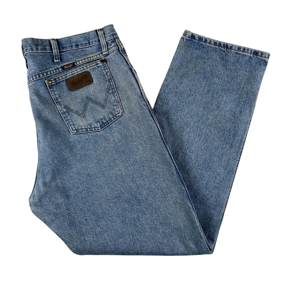 Wrangler Jeans Mens 40x34 Light Wash Blue Regular Straight Denim Zip Fly 47MWZ